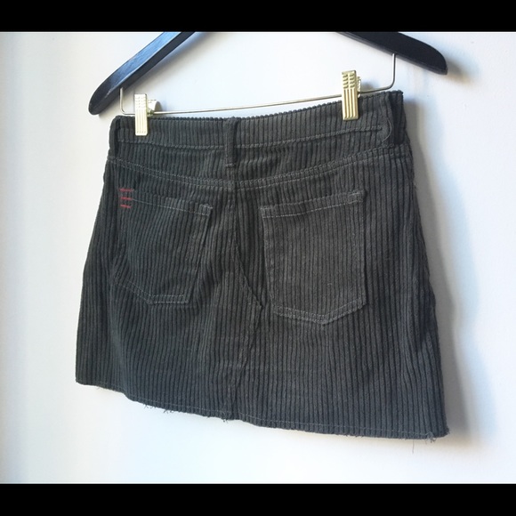 Urban Outfitters BDG corduroy mini skirt - Picture 4 of 5